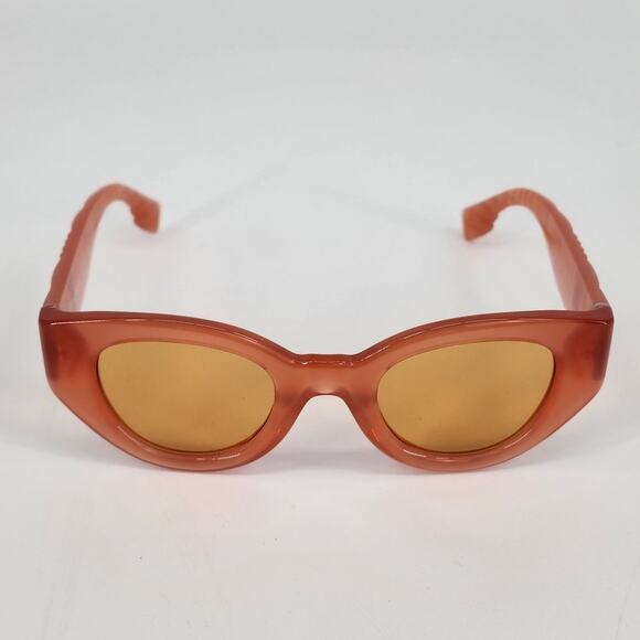 Burberry Meadow Orange Phantos Women's Sunglasses Women’s Size: 47x25x140 - Picture 12 of 13